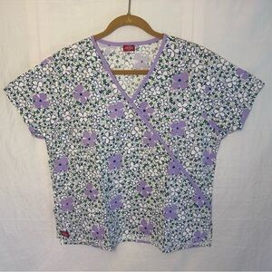 Dickies Women’s Scrub Top – Large, Pastel Purple Floral, 100% Cotton, Pockets